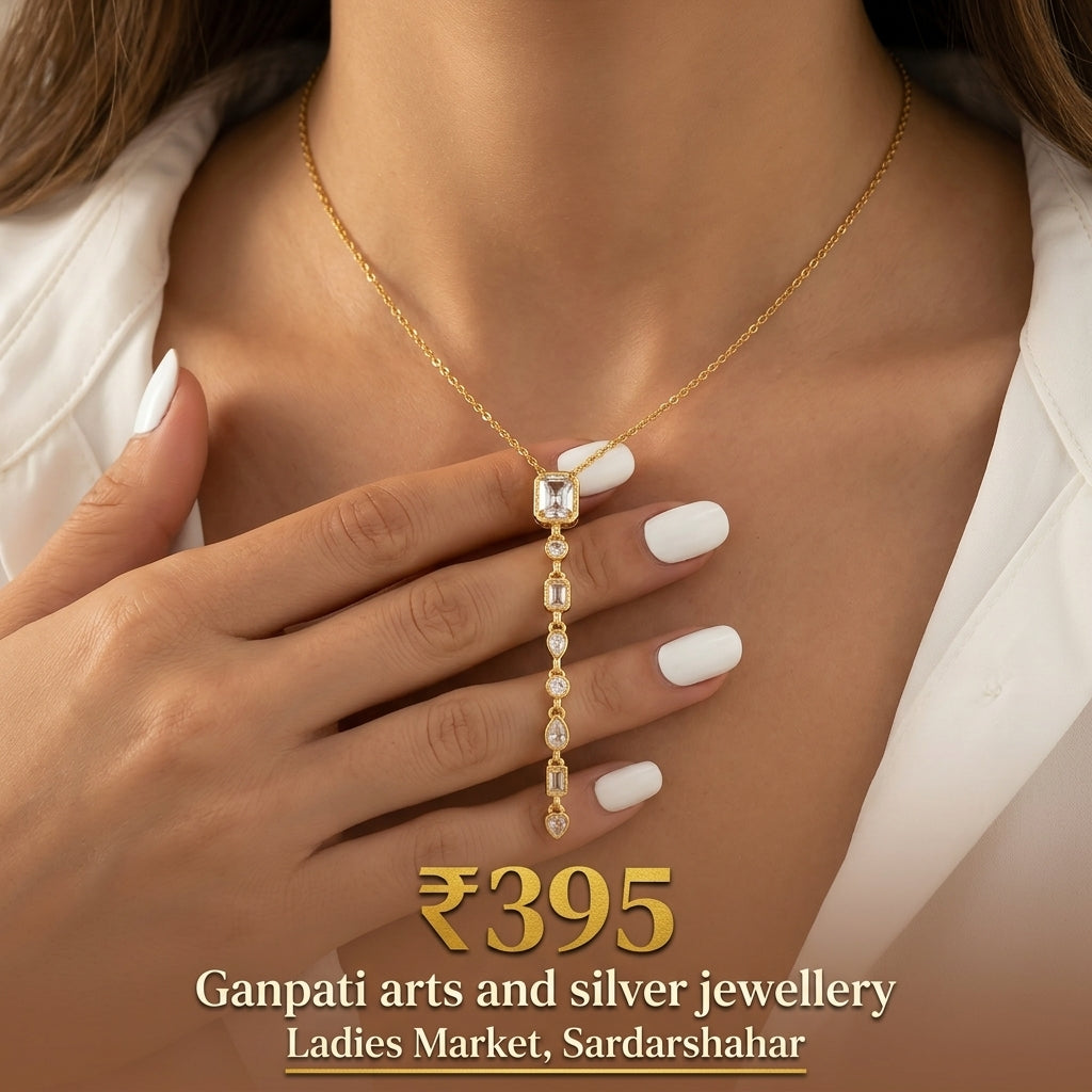 Elegant Drop Crystal Pendant Necklace (Gold Tone)