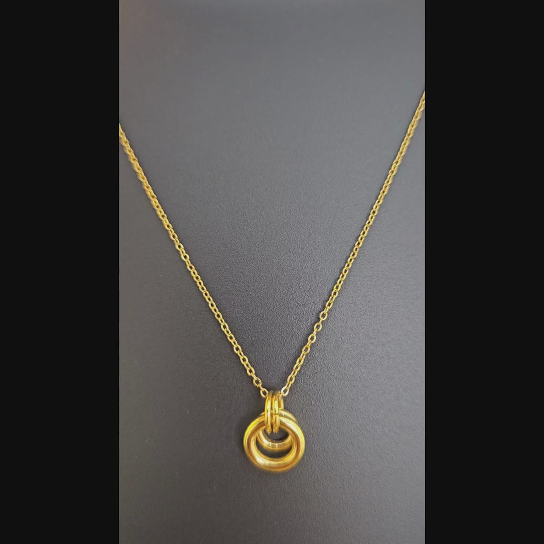 Dual Ring Minimal Pendant Necklace (Gold Tone